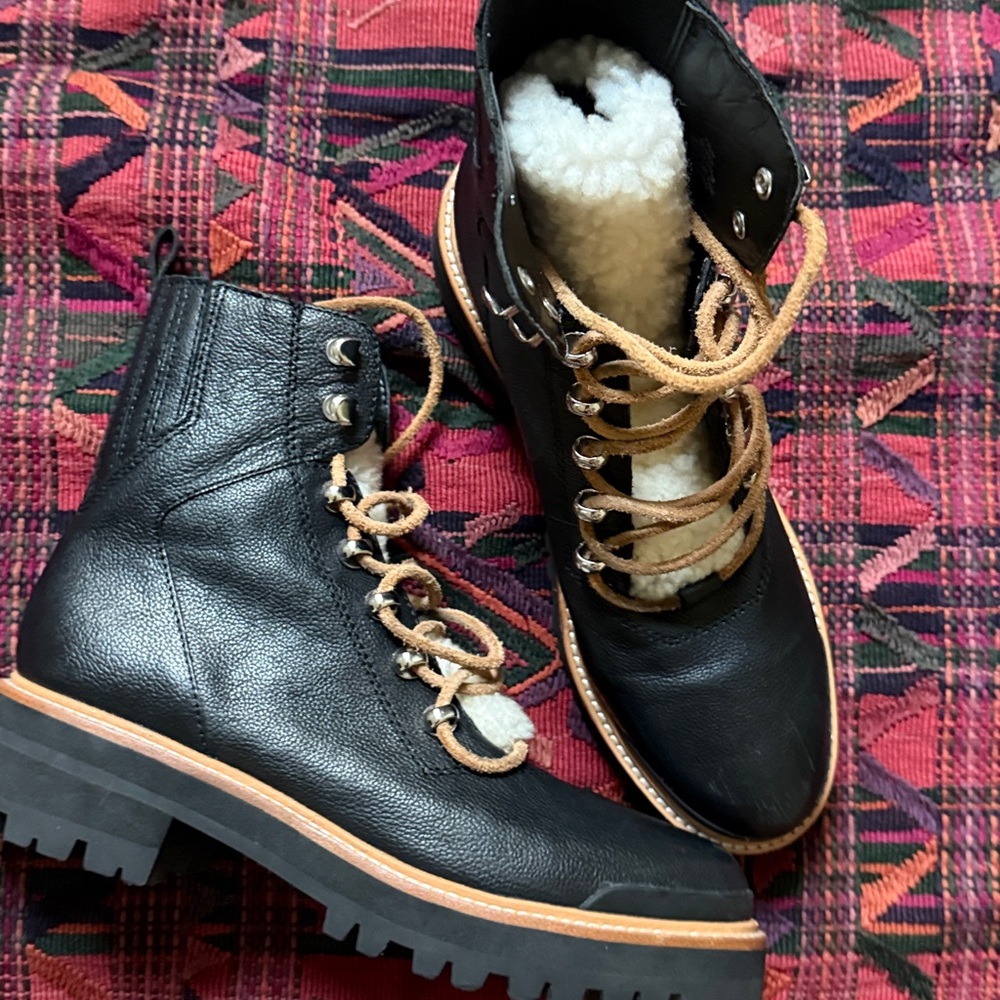 Marc Fisher Izzy Leather Sherpa  Ankle Moto Boots size 7.5